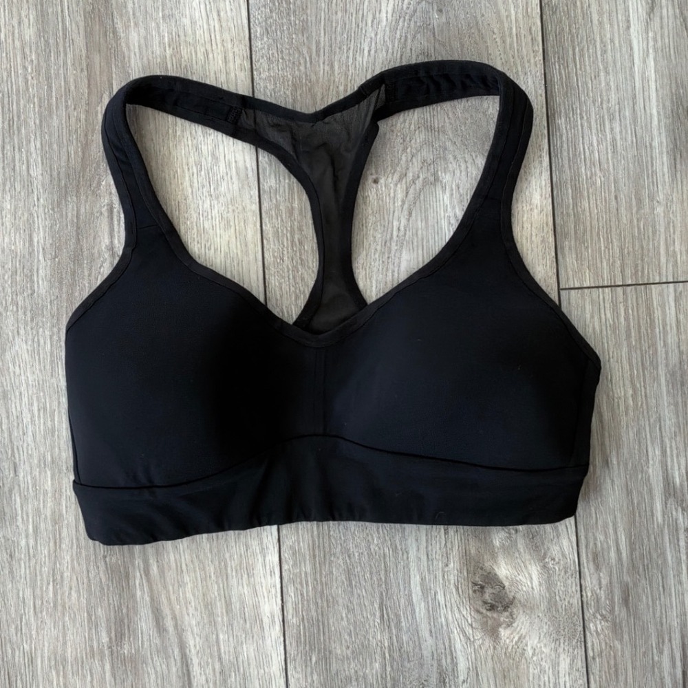 Lululemon Black Racerback Mesh High Impact Sports Bra Size 6